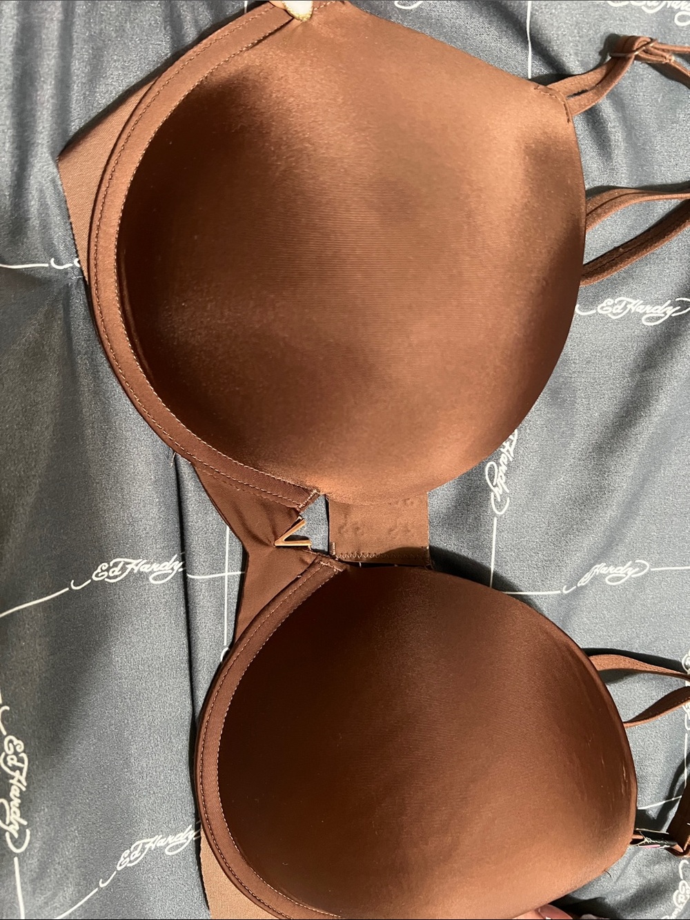 Victoria's Secret Smooth Brown push-up Bra